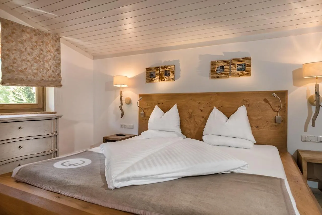**  Alpin Juwel Hotel Saalbach-Hinterglemm Austria